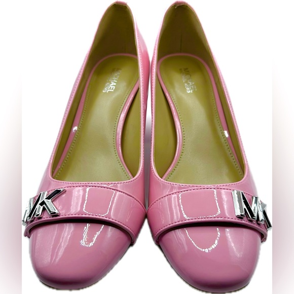 Beautiful Michael Kors Barbie Pink Patten Leather Pump Heels w/Antislip Soles 7M - Picture 8 of 8